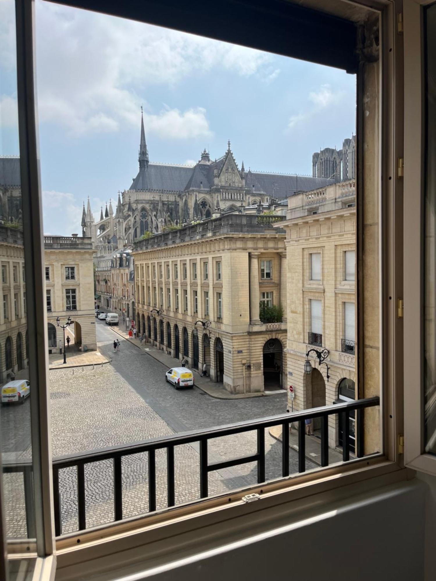 Royal Home, Hypercentre Reims Avec Vue Cathedrale Extérieur photo